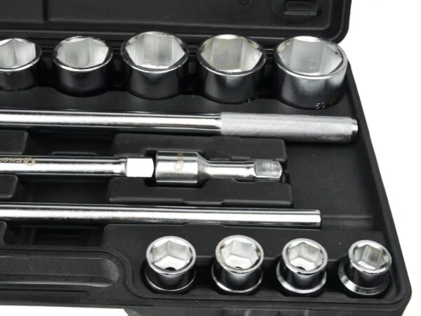 JEU DE DOUILLES 3/4" DE 19 A 50MM 6 PANS + ACCESSOIRES G10110 GEKO POLOGNE – Image 4