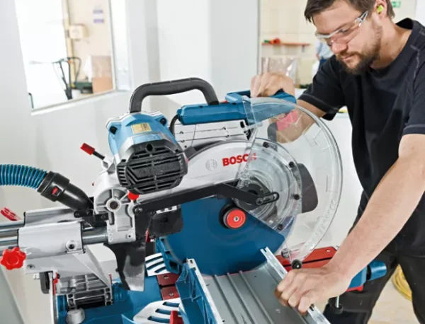 SCIE À ONGLETS RADIALE GCM 12 SDE PROFESSIONAL BOSCH – Image 5